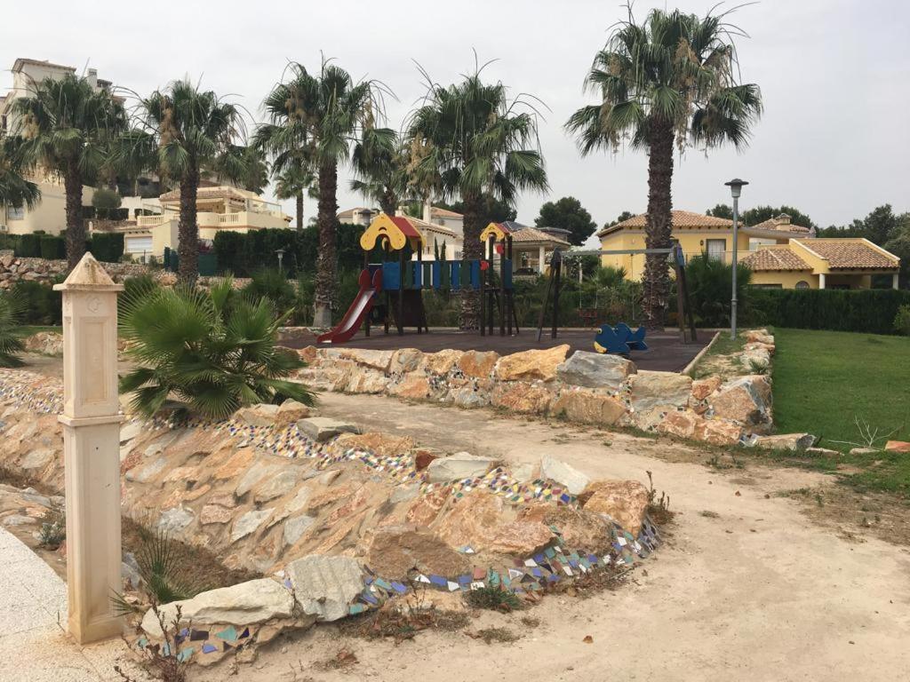 Apartamento En Orihuela Costa Con Piscina Dehesa de Campoamor  Exterior photo